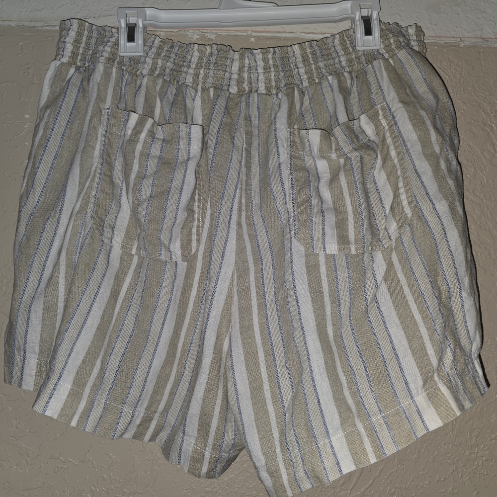 SOLD - Picture 2 of 3